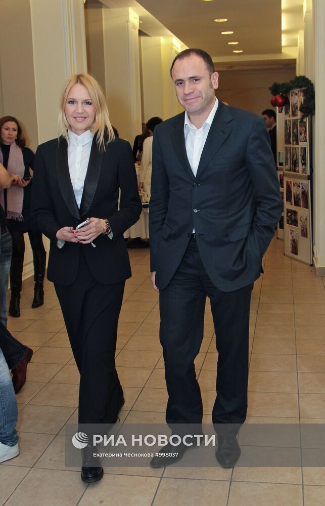 Благотворительный аукцион елок Bosco di Ciliegi