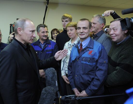 Рабочая поездка В.Путина в Северо-Западный ФО