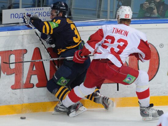 Хоккей. КХЛ. Матч "Атлант" - "Витязь