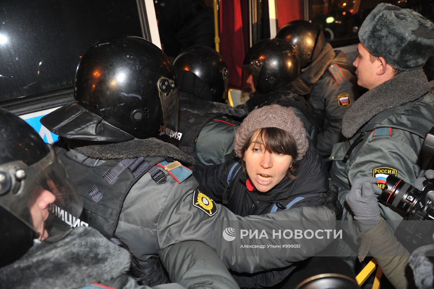 Задержаны участники несанкционированной акции оппозиции в Москве