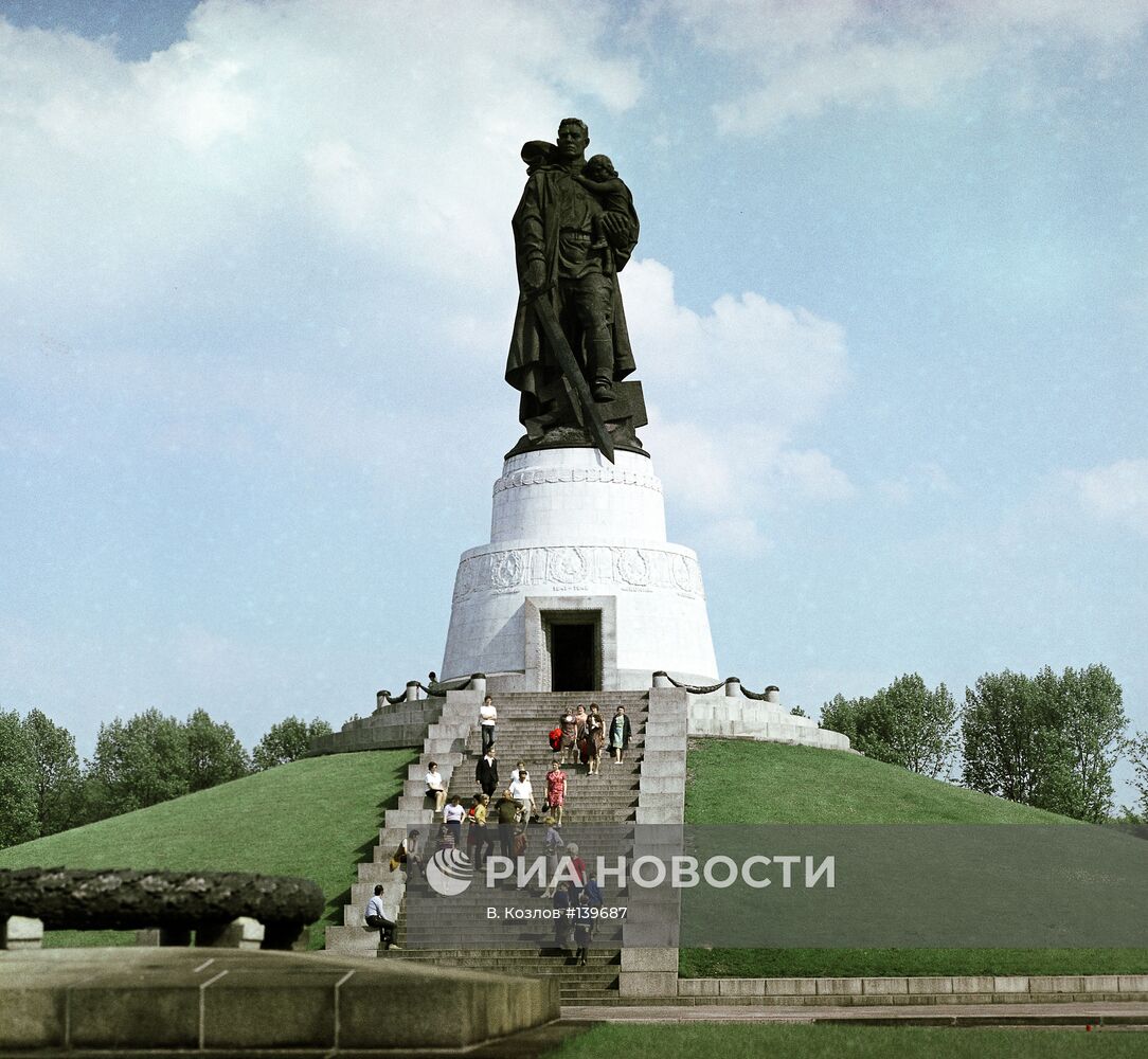 Самые популярные Памятники в Берлине, Германия | Обновлено в 