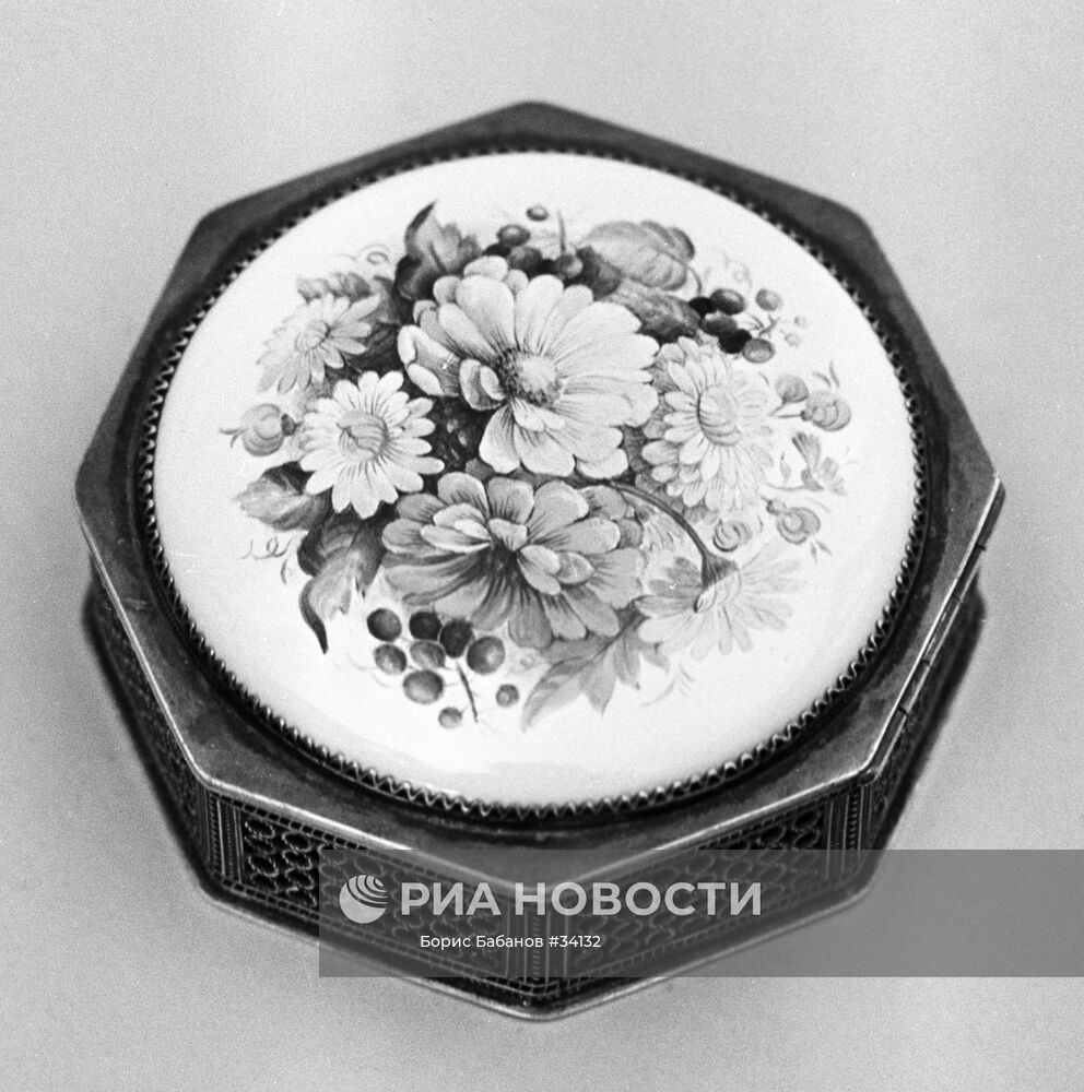 ШКАТУЛКА ФИНИФТЬ | РИА Новости Медиабанк