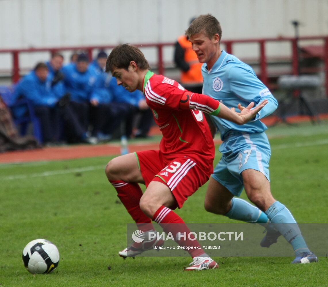Футбол. Премьер-лига. "Локомотив" - "Зенит" | РИА Новости Медиабанк