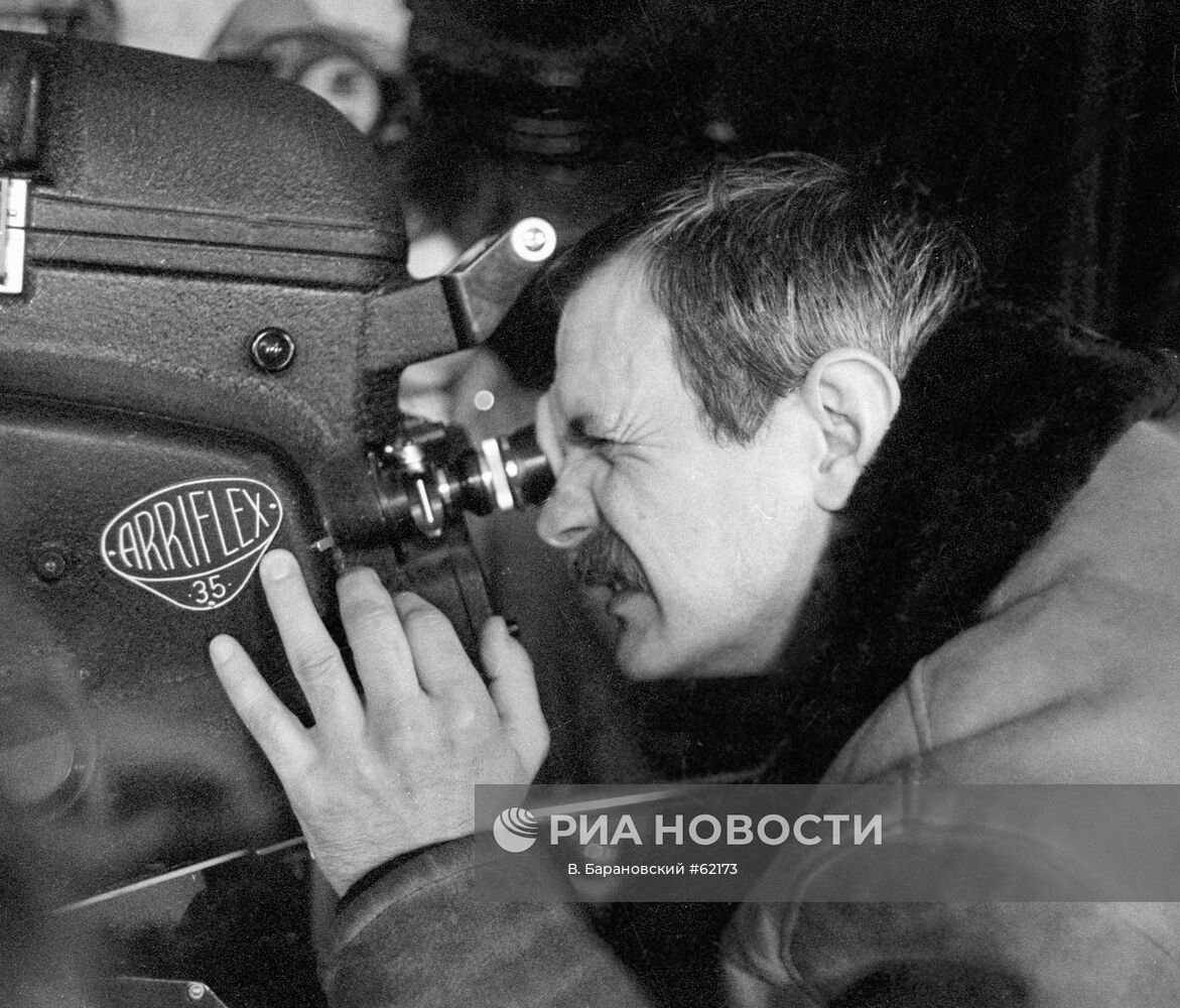 Никита Михалков за камерой