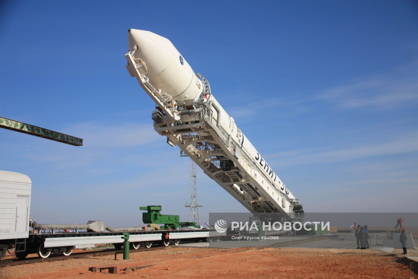 Завершена сборка ракеты с кораблем, на котором белоруска полетит на МКС