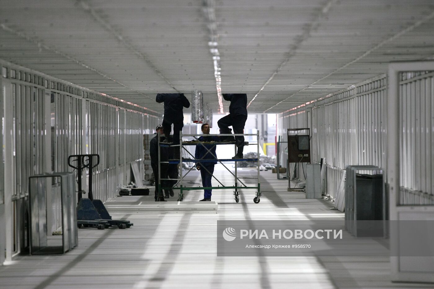 Строящийся завод литий-ионных батарей \"Лиотех\" | РИА Новости Медиабанк