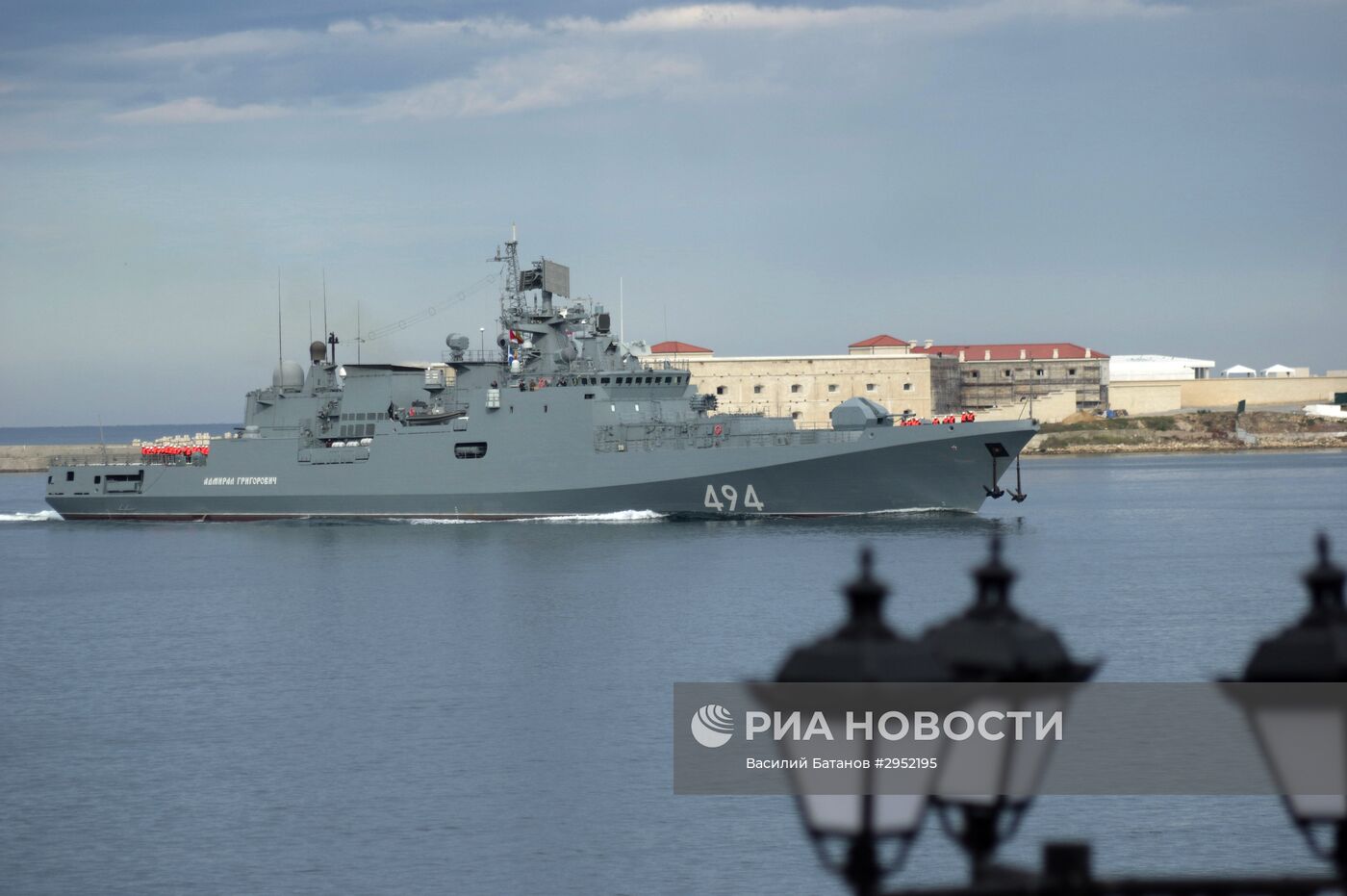 Сторожевой корабль "Адмирал Григорович" прибыл в порт Севастополя