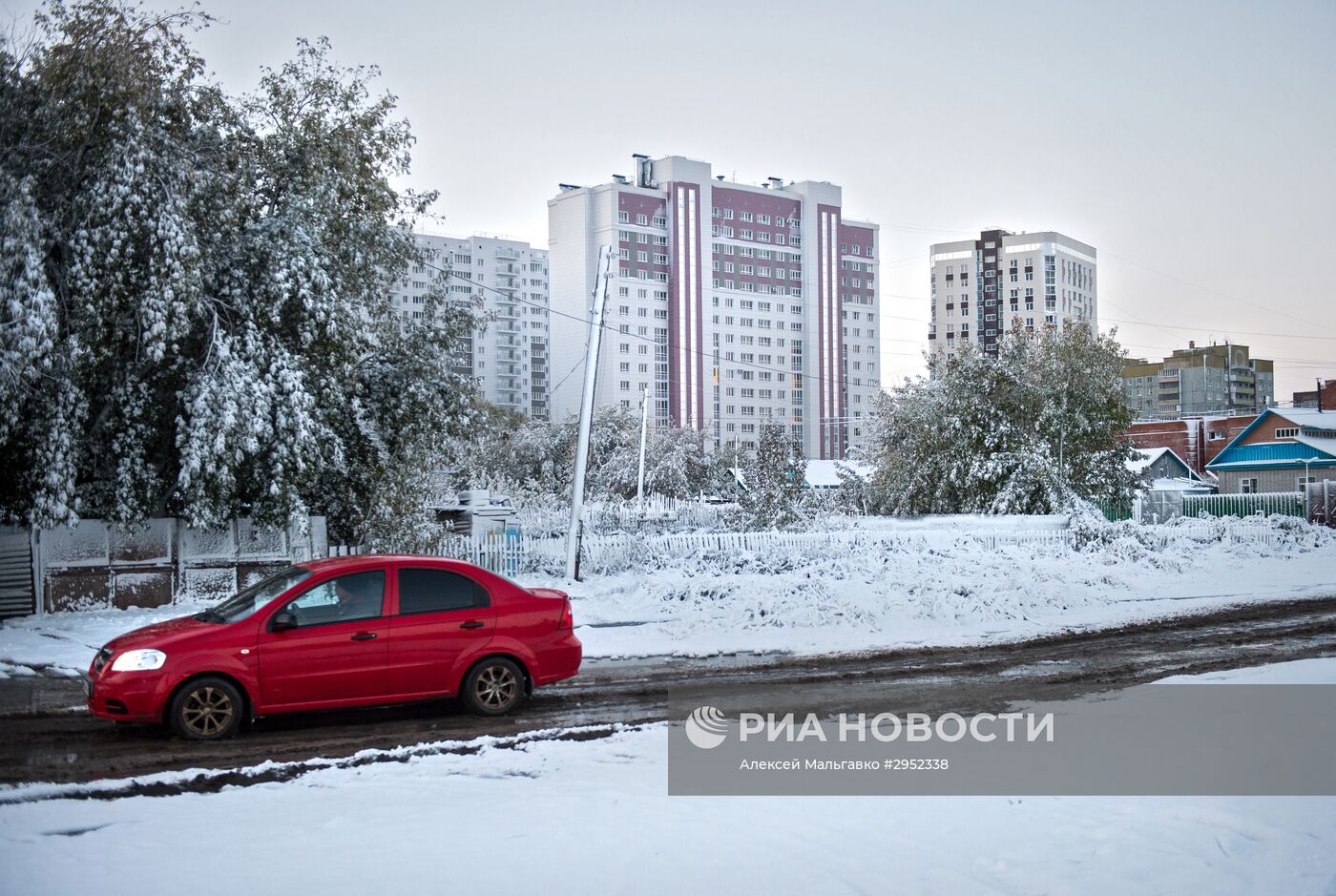 В Омске выпал первый снег