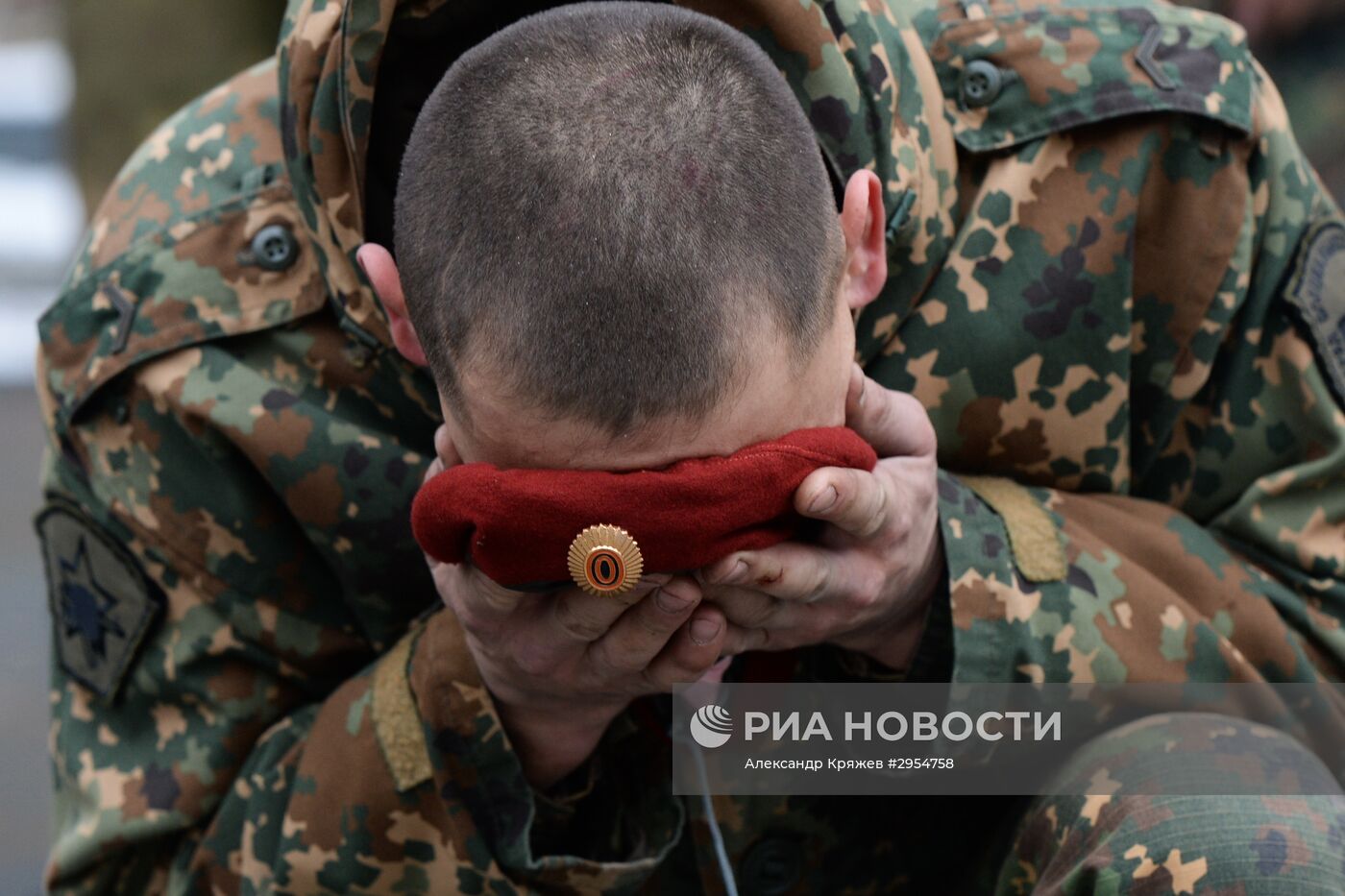 Испытания на право ношения крапового и зеленого берета среди военнослужащих Национальной гвардии РФ