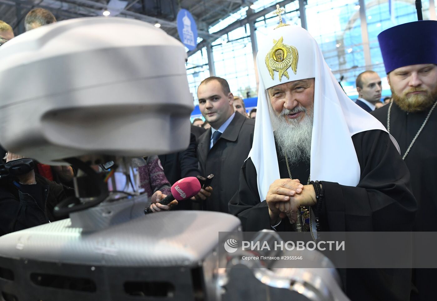Патриарх Кирилл посетил Православный студенческий форум