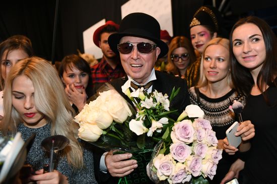 Неделя моды "Mercedes-Benz Fashion Week" в Москве. День первый