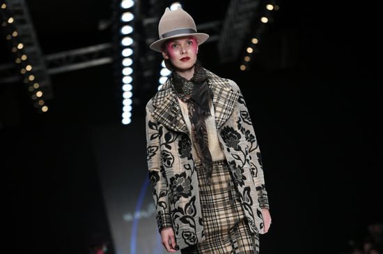 Неделя моды "Mercedes-Benz Fashion Week" в Москве. День первый
