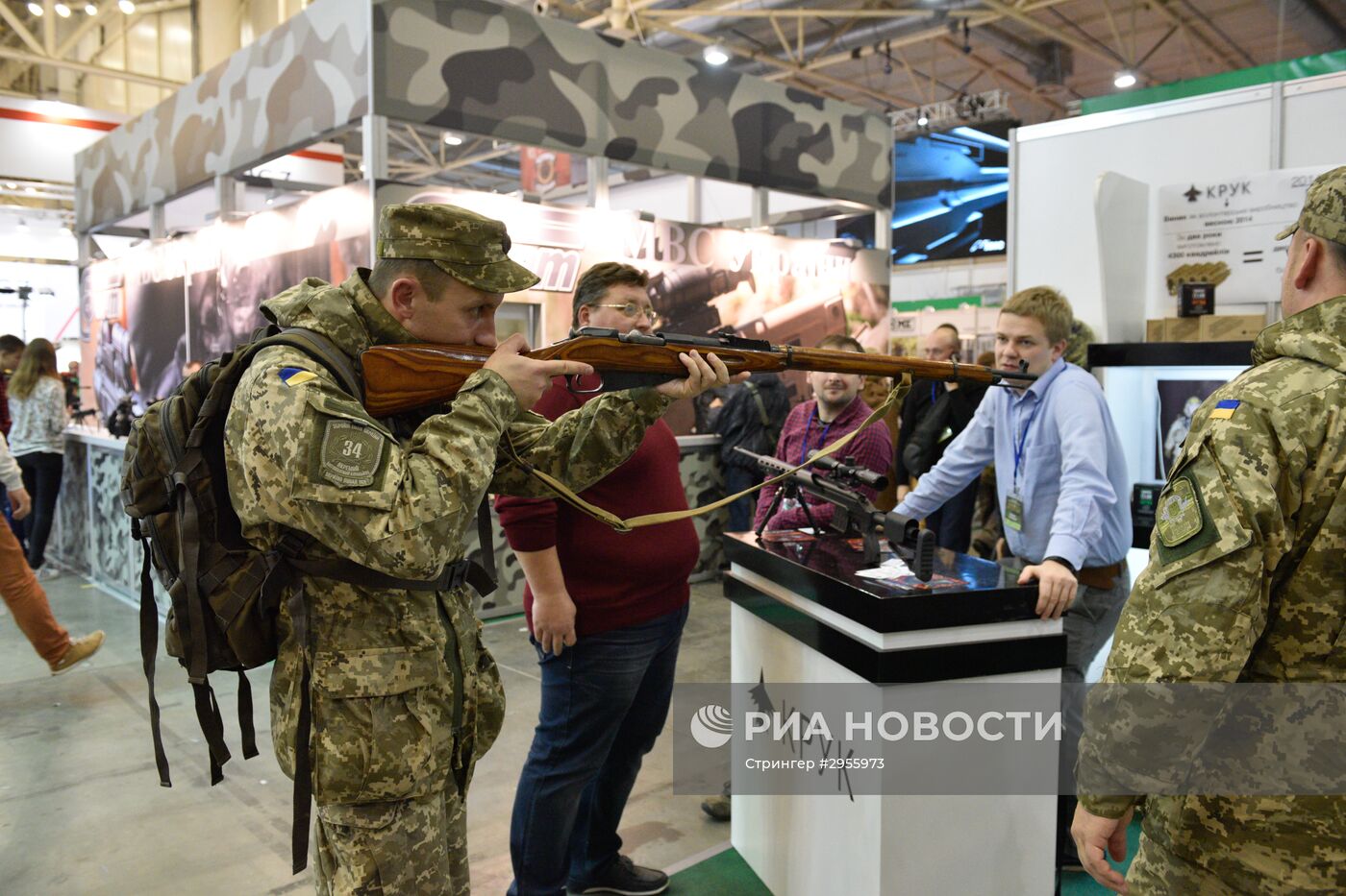 Международная выставка "Оружие и безопасность 2016" в Киеве