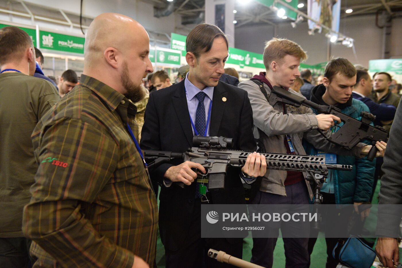 Международная выставка "Оружие и безопасность 2016" в Киеве