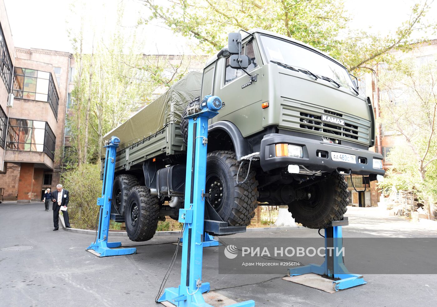Международная выставка вооружения "ArmHiTec" в Ереване