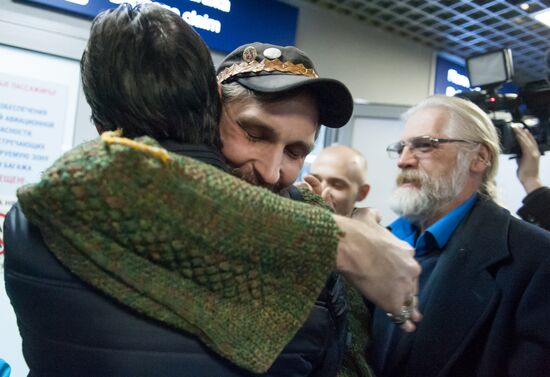 Гражданин России Константин Журавлев, захваченный боевиками в Сирии в 2013 году, вернулся на родину