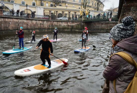 Фестиваль SUP-серфинг по каналам Санкт-Петербурга