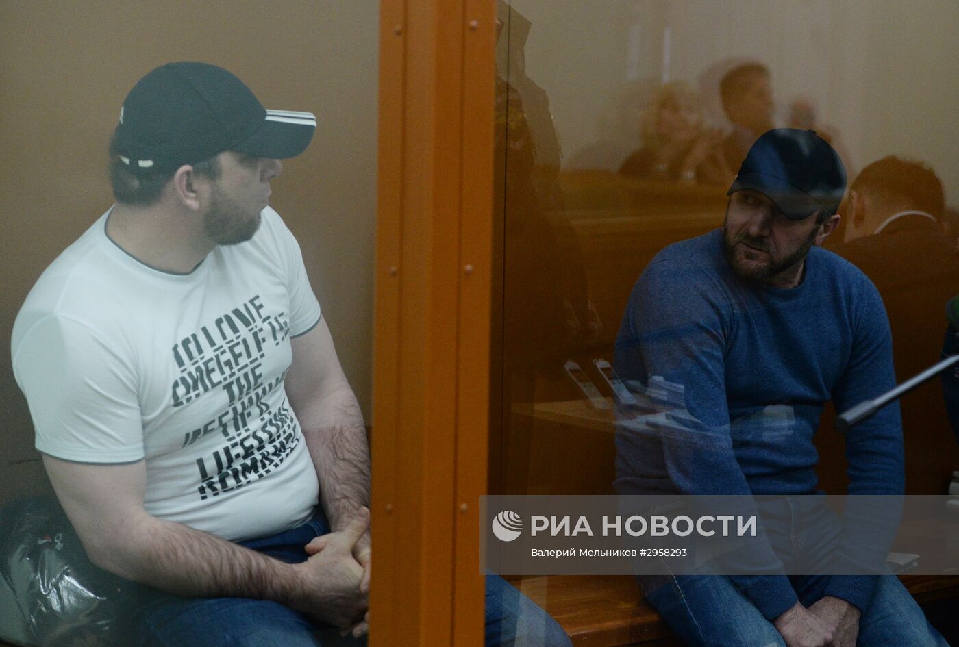 Рассмотрение уголовного дела об убийстве политика Б. Немцова