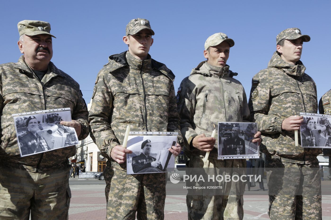 Акция памяти по погибшему командиру ополчения ДНР Арсену Павлову в Симферополе