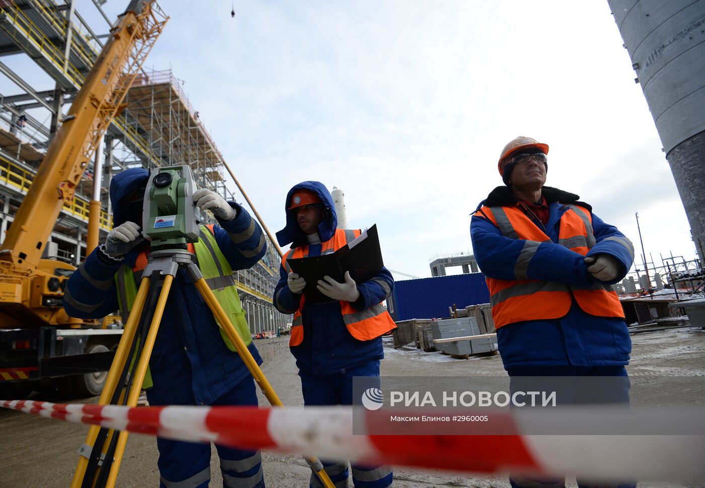 Строительство нефтехимического завода в Тобольске