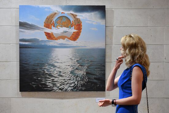 Открытие выставки художника Эрика Булатова