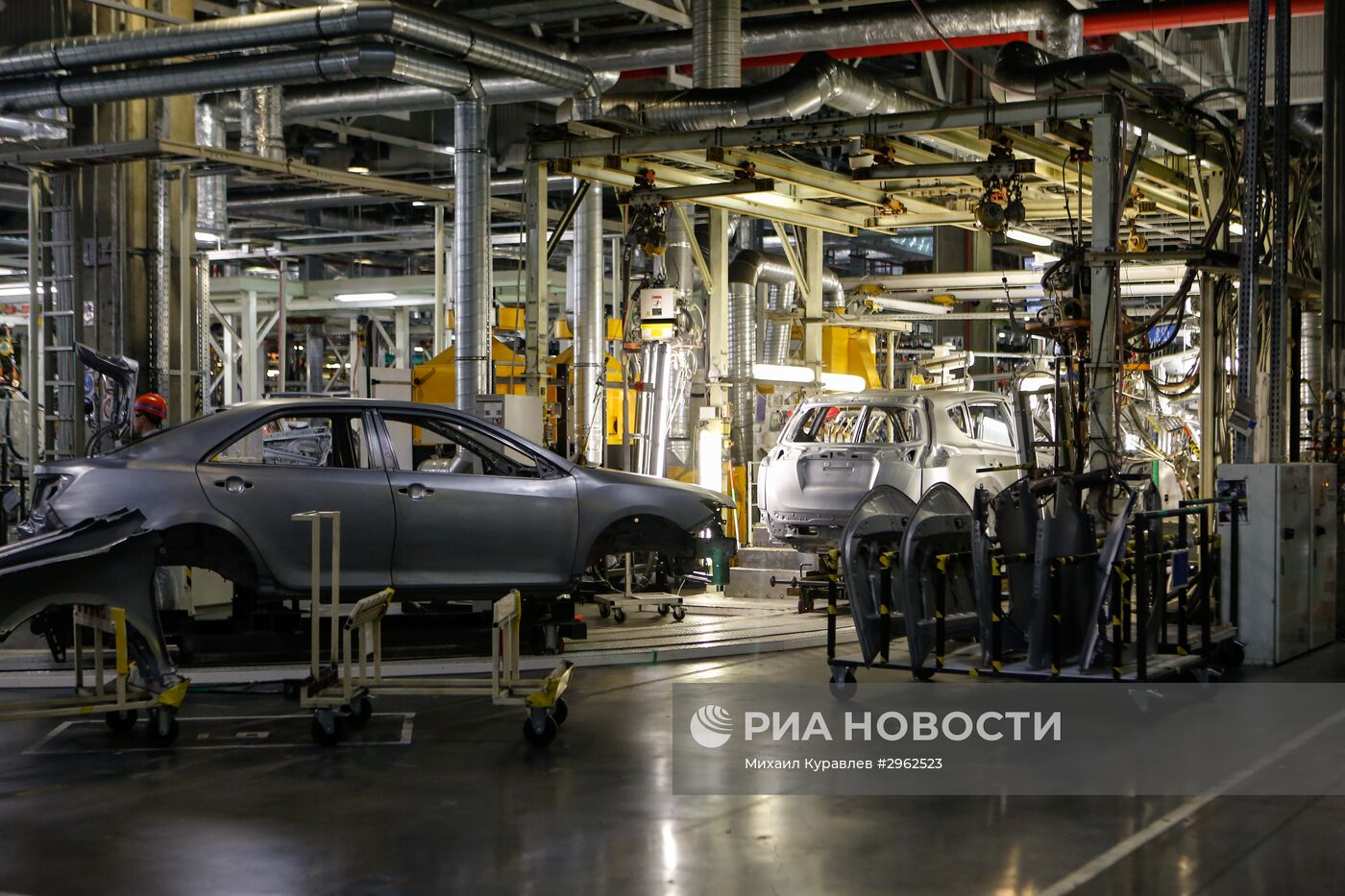 Запуск производства новой модели Toyota RAV4 в Санкт-Петербурге