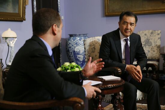 Премьер-министр РФ Д. Медведев встретился с премьер-министром Казахстана Б. Сагинтаевым