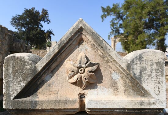 Страны мира. Ливан. Город Тир (Сур)