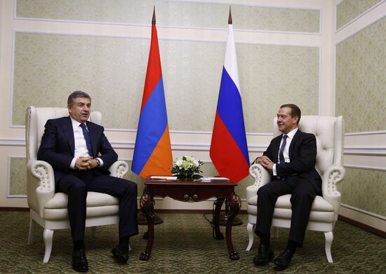 Премьер-министр РФ Д. Медведев принял участие в заседании Евразийского межправительственного совета