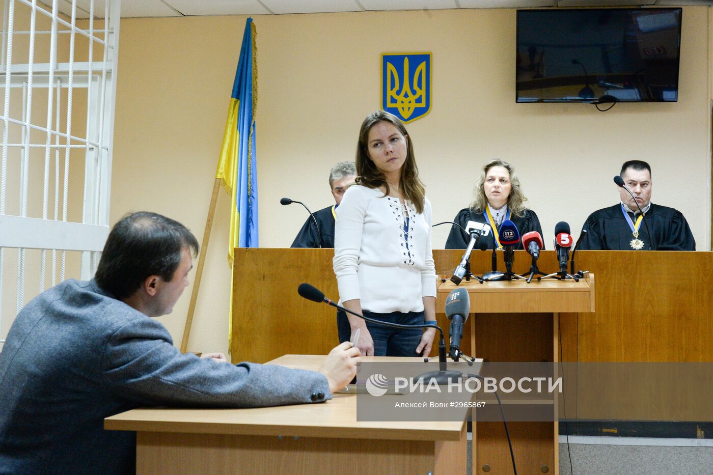 Допрос сестры Н.Савченко в киевском суде по делу против главы ЛНР И.Плотницкого
