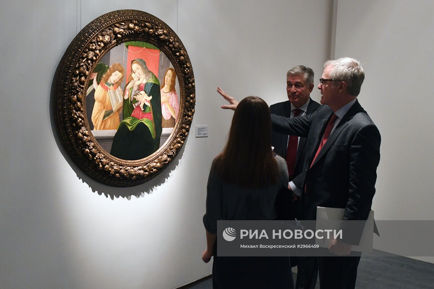 Предаукционная выставка дома Sotheby's в Москве