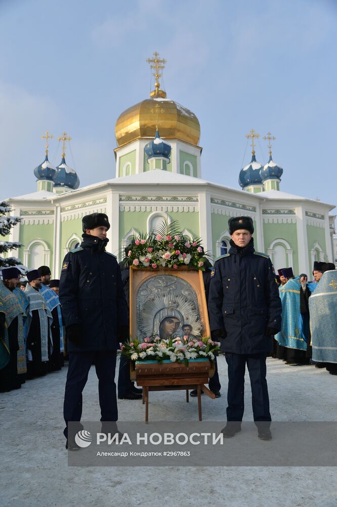 Праздник Казанской иконы Божией матери в городах России