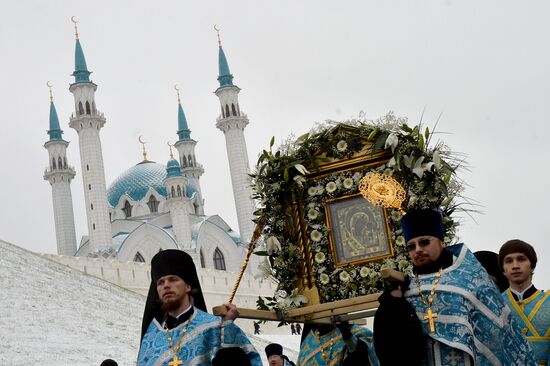 Праздник Казанской иконы Божией матери в городах России