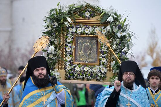 Праздник Казанской иконы Божией матери в городах России