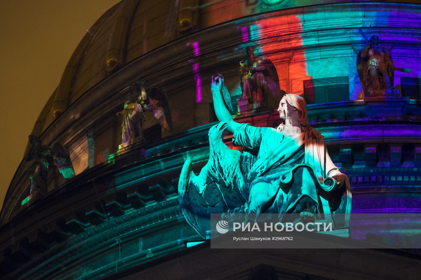 Мультимедийное 3D-mapping шоу в Санкт-Петербурге