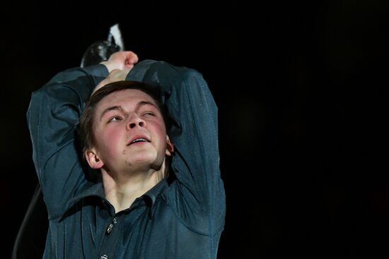 Фигурное катание. III этап Гран-при. Показательные выступления