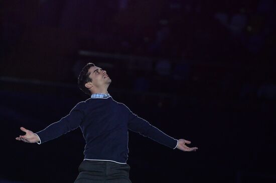 Фигурное катание. III этап Гран-при. Показательные выступления