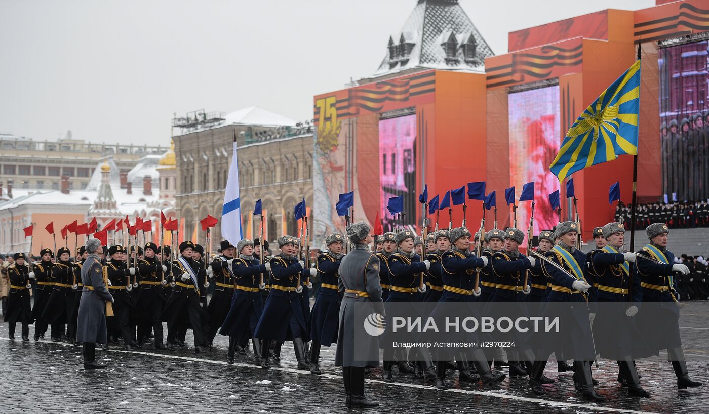 Марш, посвященный 75-й годовщине военного парада 1941 года на Красной площади