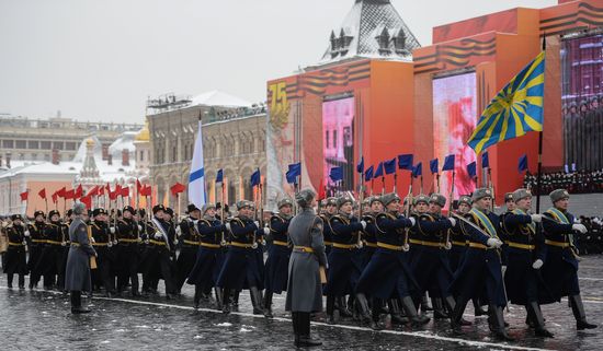 Марш, посвященный 75-й годовщине военного парада 1941 года на Красной площади