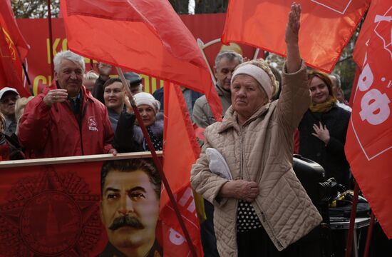 Мероприятия, посвященные 99-й годовщине Октябрьской революции, в регионах России