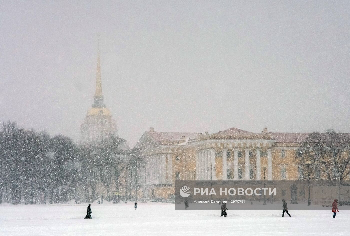 Снегопад в Санкт-Петербурге