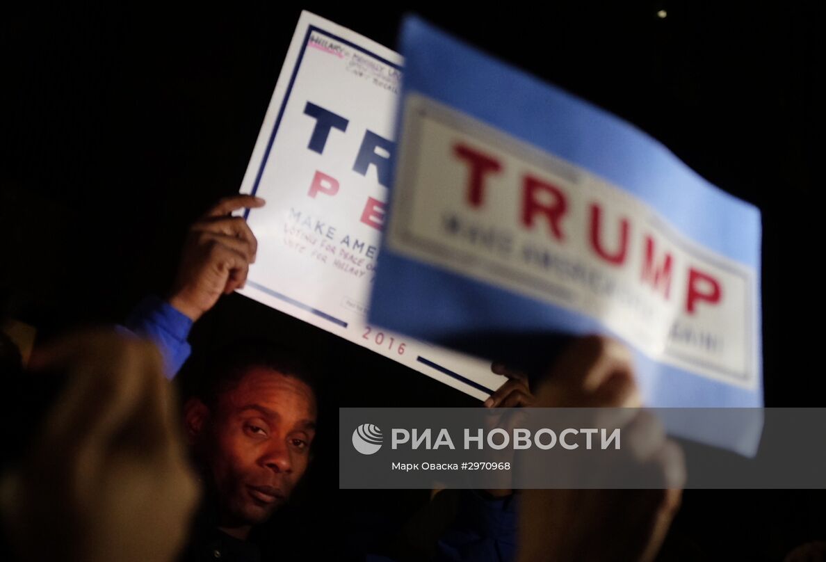 Ситуация у офисов избирательных кампаний кандидатов в президенты США