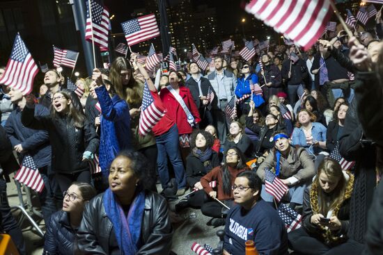 Ситуация у офисов избирательных кампаний кандидатов в президенты США