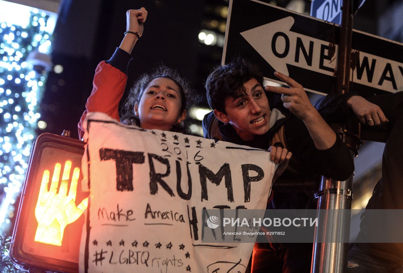 Акция протеста против Д. Трампа в Нью-Йорке