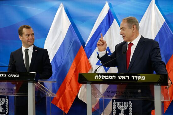Официальный визит премьер-министра РФ Д. Медведева в Израиль