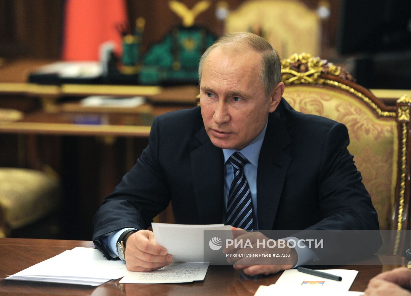 Президент РФ В. Путин провел в Кремле совещание по экономическим вопросам