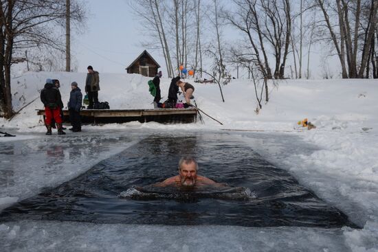Открытие купального сезона моржей в Новосибирске