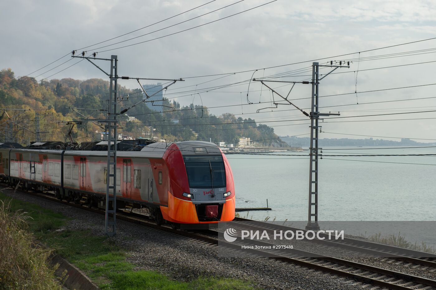 Скоростной поезд "Ласточка" в Сочи