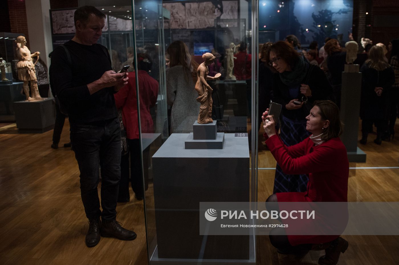 Открытие выставки "Боги и герои Древней Греции"