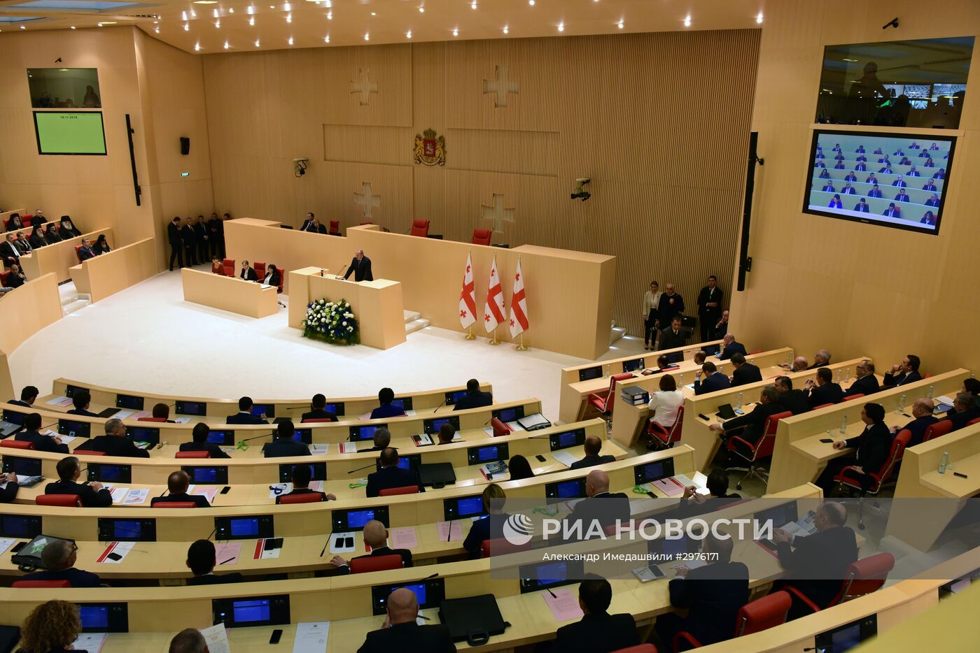 Первое заседание парламента нового созыва в Грузии